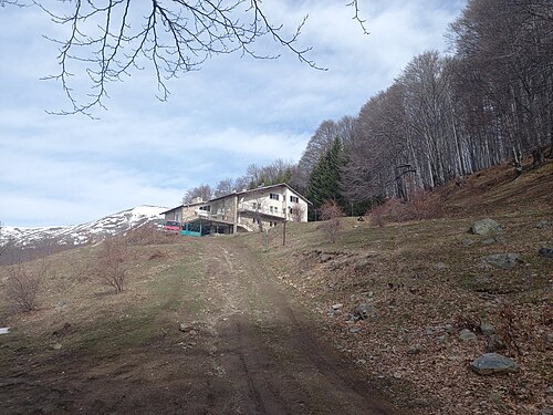 Balcanul de Vest: Etropole și Zlatița: Svishti plaz hut