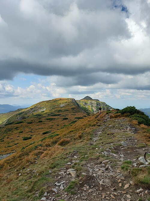 Călimani: Vârful Pietrosu Călimani (2100 m)