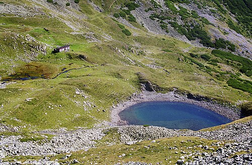 Iezer-Păpușa: Iezer Papusa lake Iezer