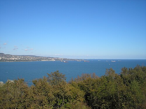 Varna: Galata și Pașa Dere: Varna view from Galata road - panoramio