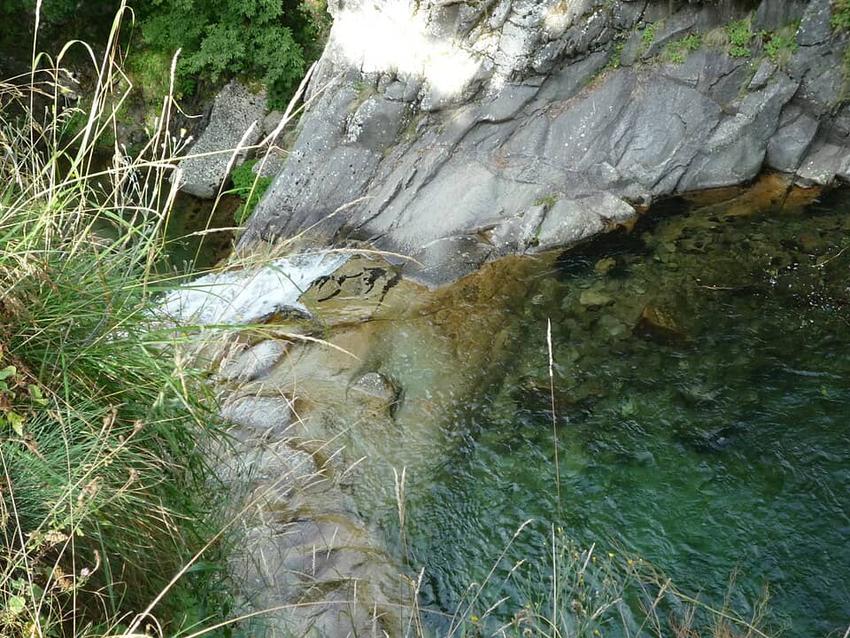 Pirin: Bansko și Vihren: Waterfall of the Popina Laka - panoramio
