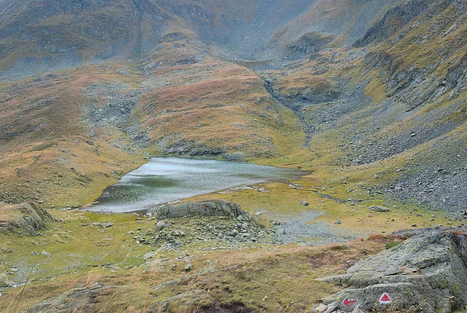 Făgăraș: RO AG Nucsoara Triangular Lake