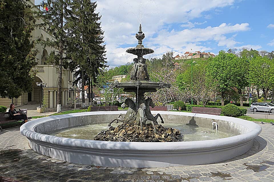Postăvaru & Piatra Mare: Parcul Nicolae Titulescu - panoramio (5)