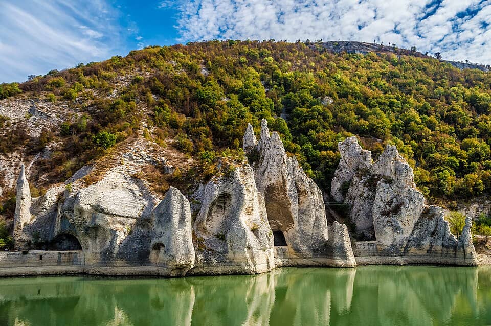Valea Camciei: Dălgopol și Ruen: Wonderful rocks (Chudnite Skali) (29558928343)