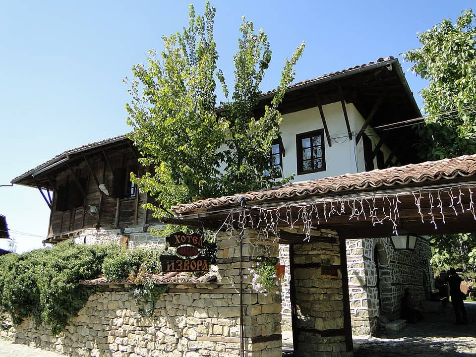 Împrejurimile Veliko Târnovo: Bulgaria Арбанаси 2012 - panoramio (11)