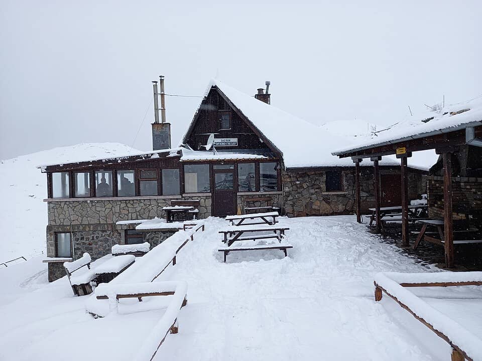 Balcanul Central: Orlovo gnezdo shelter