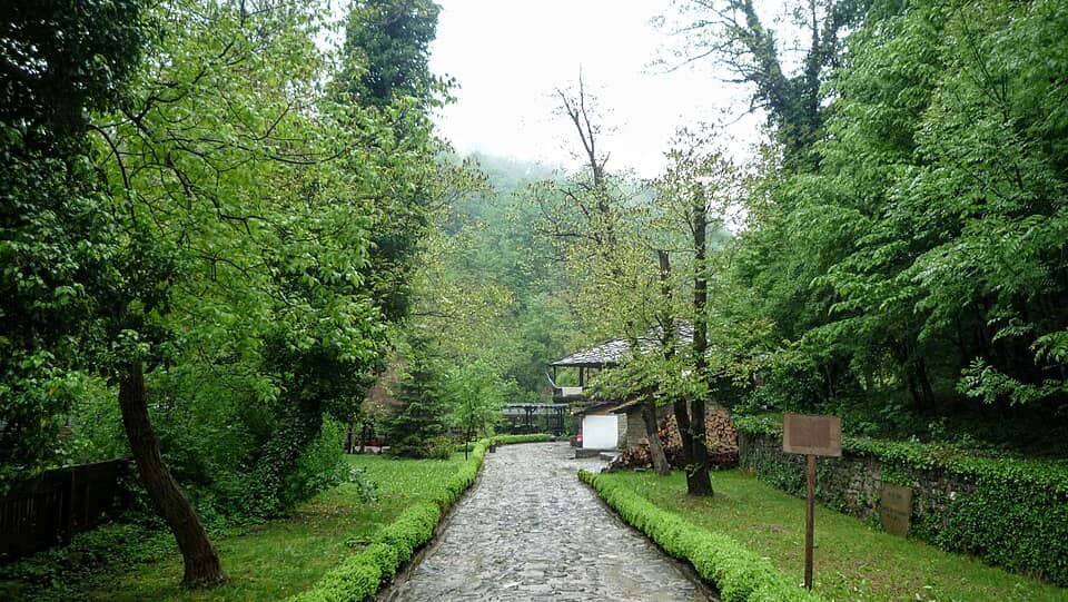 Parcul Natural Bălgarka: Gabrovo, Bulgaria - panoramio (1)