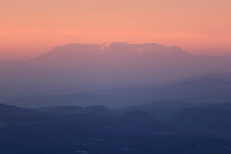 Harghita & Ciomatu (Sf. Ana): Fogaras Mountains (33259630665)